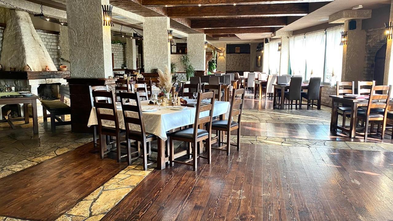 Hotel Olimpija Plus Херцег Нови Екстериор снимка