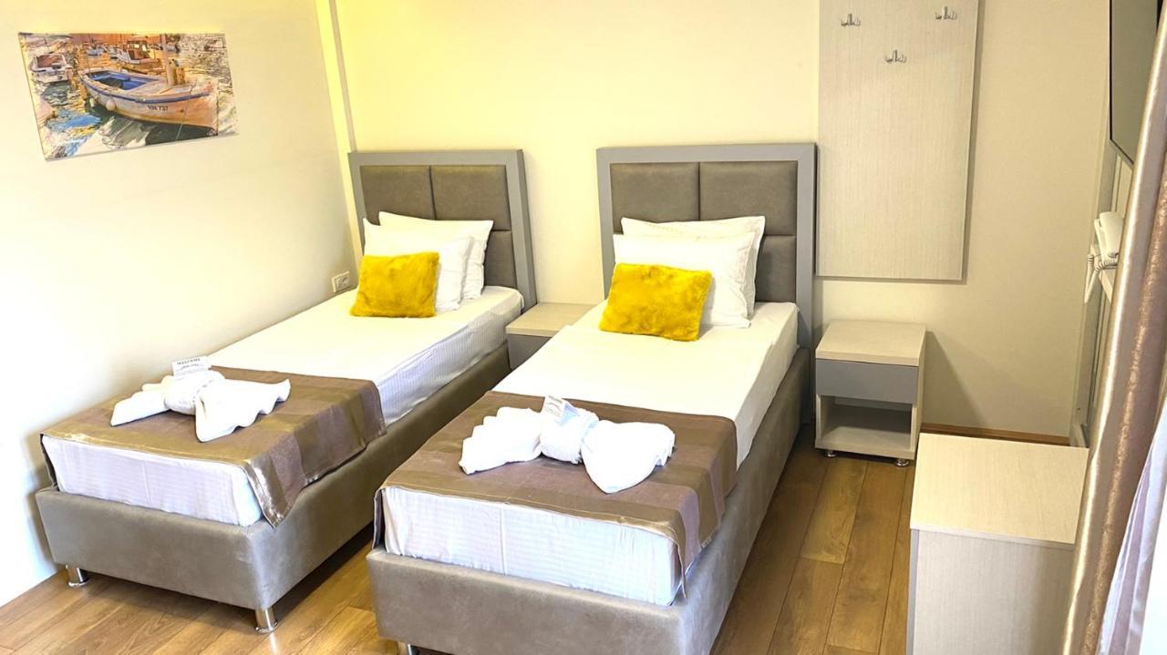 Hotel Olimpija Plus Херцег Нови Екстериор снимка