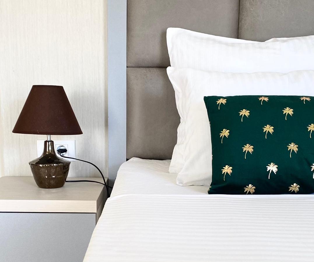 Hotel Olimpija Plus Херцег Нови Екстериор снимка