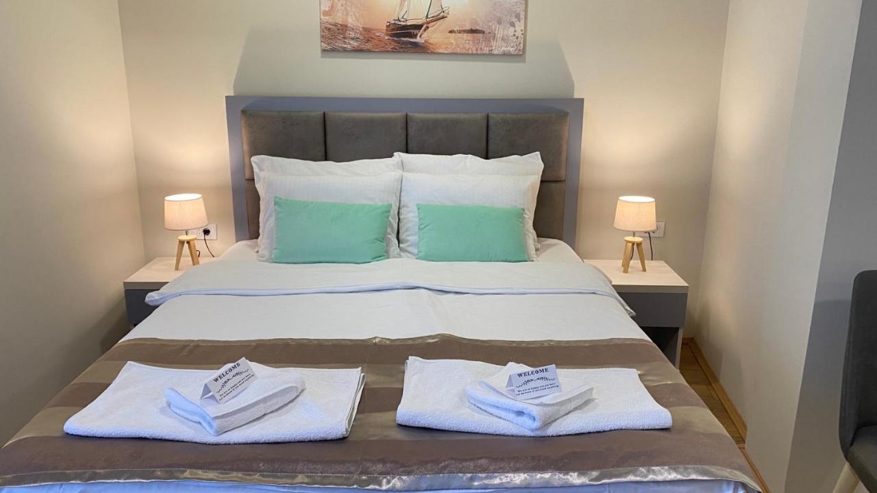 Hotel Olimpija Plus Херцег Нови Екстериор снимка